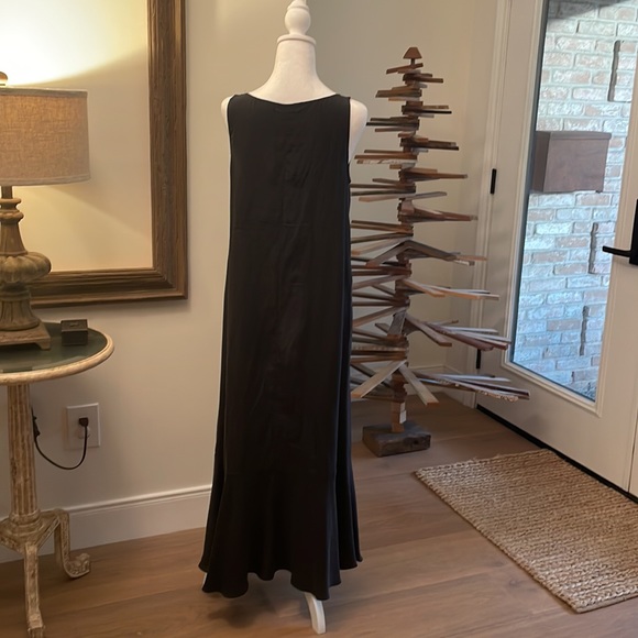 Ruffle Tank Dress - Picture 4 of 6